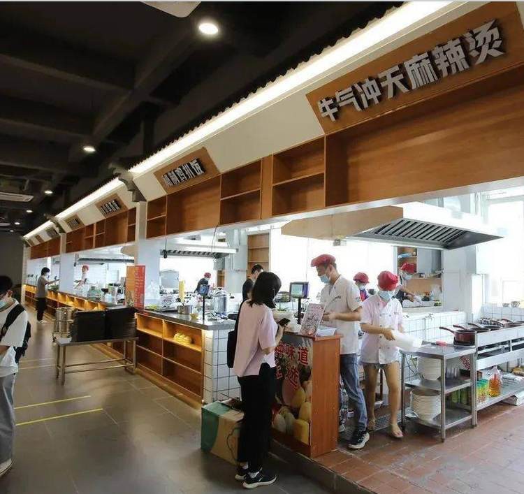 古饶市场监督管理所开展学校食堂开学大检查(图1)